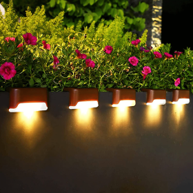 4-Pack Solar LED Deck & Step Lights