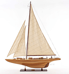 Endeavour 40 Model Sailboat