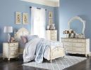 Victorian Style Antique White Full Bed 1pc Traditional Bedroom Furniture Floral Motif Carving Classic Look Posts - as Pic